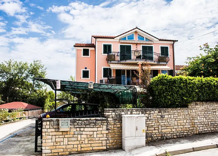 Malinska Center Apartment