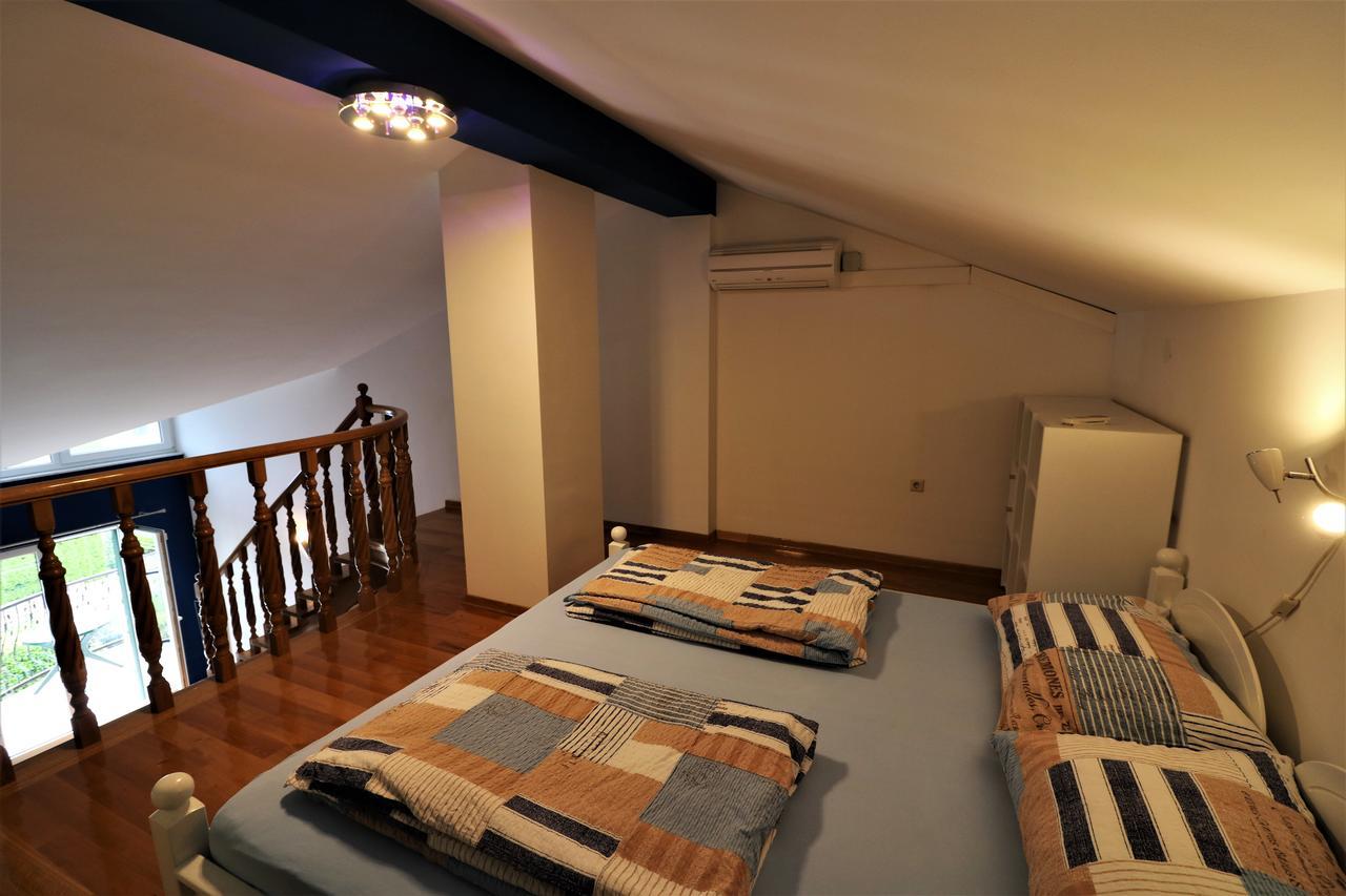 Apartment Center