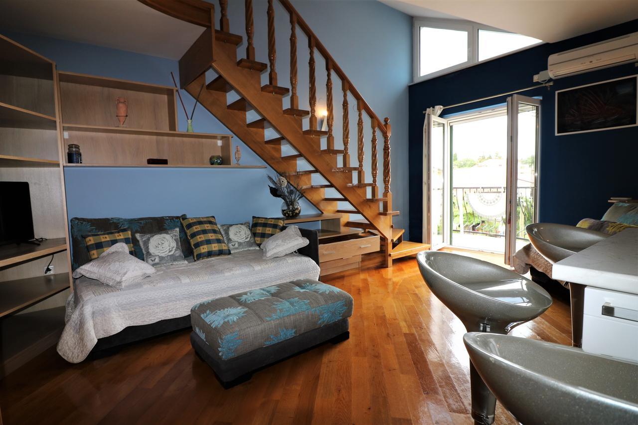 Apartment Center