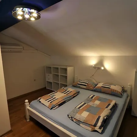 Malinska Center Apartment Exteriér fotografie